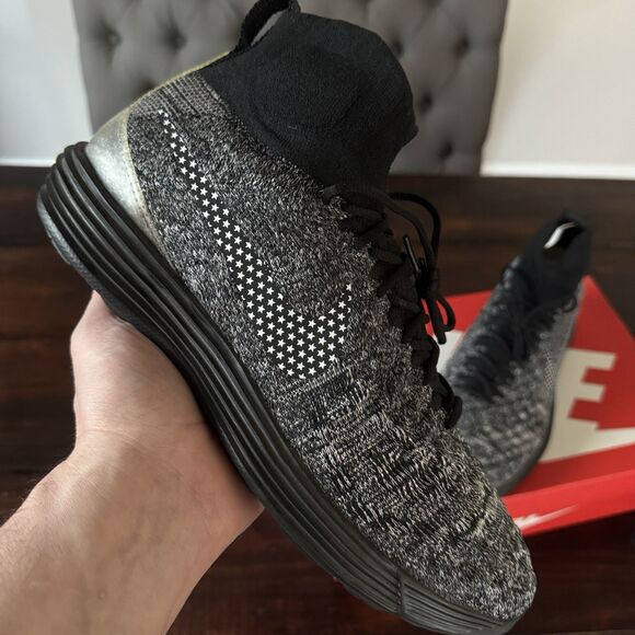 Nike Lunar Magista 2 Flyknit FC Shoes main image 11